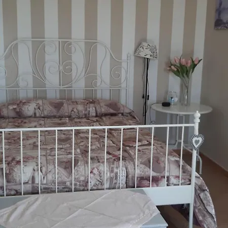 In Casale * ריספשה